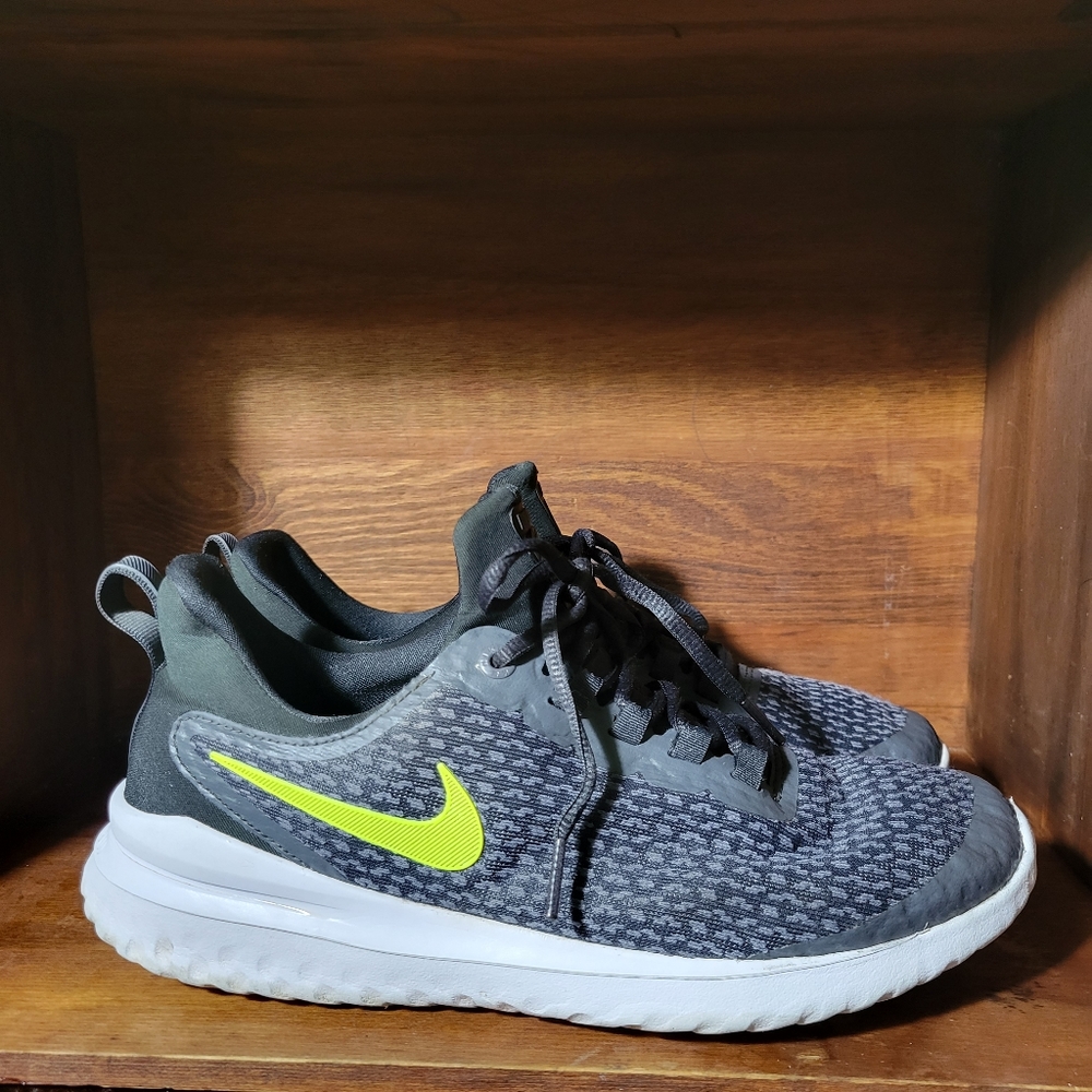 Nike Renewal Rival Athletic Sneaker 8.5
